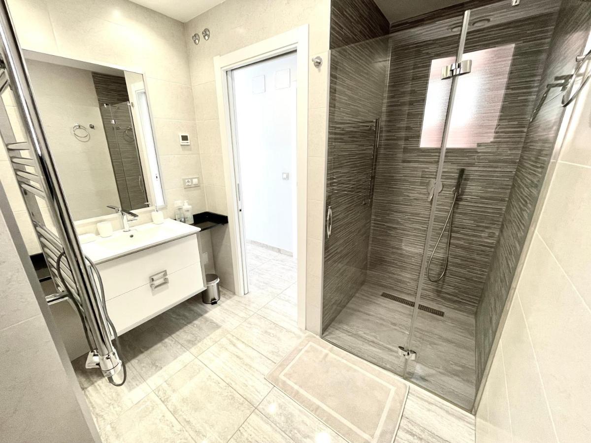 Exclusive Apartments On The First Line Of Benidorm Sol Y Mar エクステリア 写真